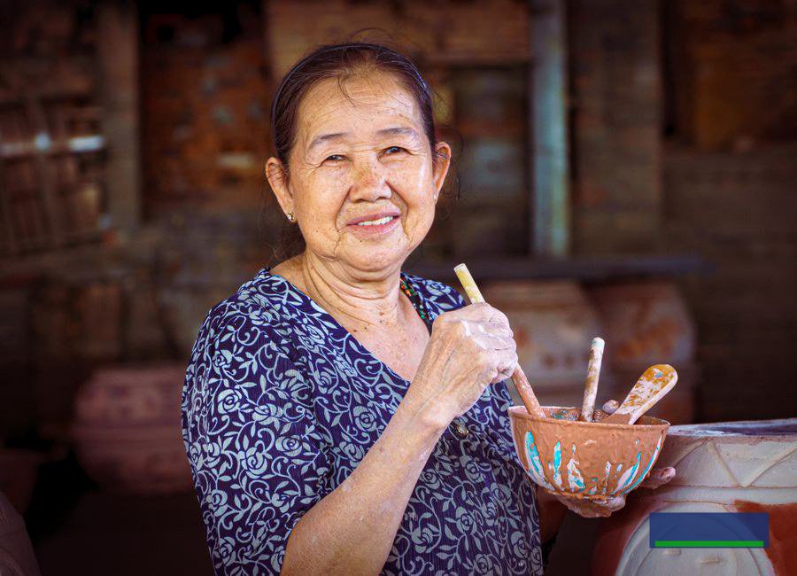 Thiết kế schema và job xử lý hóa đơn đáng tin cậy